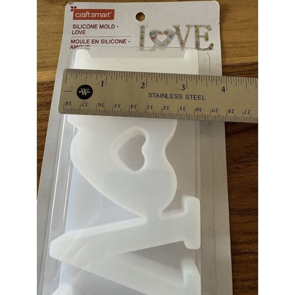 Resin Silicone Mold Love Shaped by Craft Smart NEW, DIY Resin Project - Picture 3 of 5